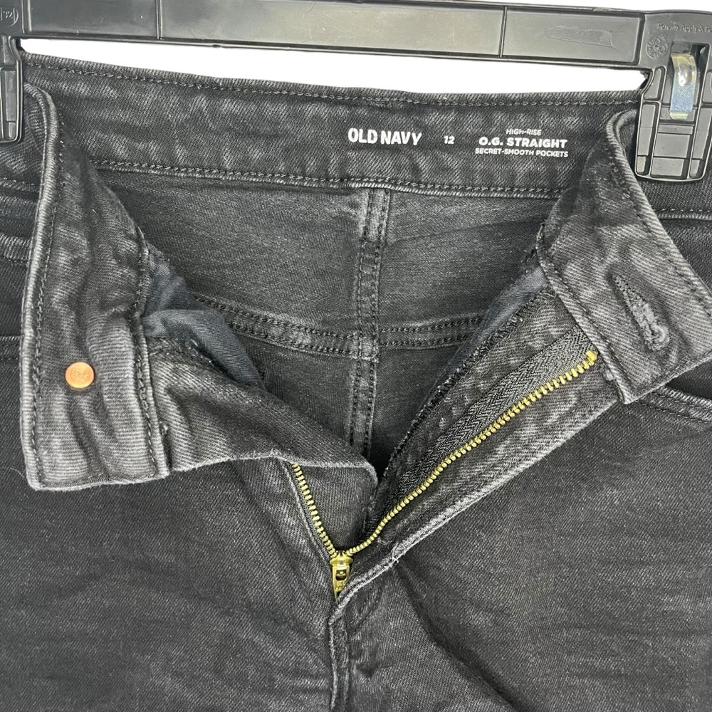 Black High Rise Shorts - Picture 4 of 5
